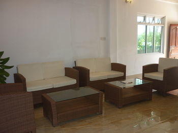 Batuta Maldives Surf View Hotel Thulusdhoo Exterior foto